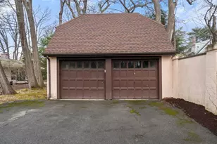 12 Leighton Rd, Wellesley, MA 02482 - Photo 33