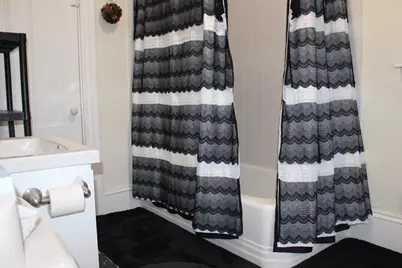 121 Winter St #4, Framingham, MA 01702 - Photo 9