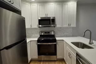 393 W Broadway, Boston, MA 02127 - Photo 5