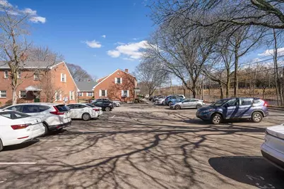 39 Charlesbank Rd #39, Newton, MA 02458 - Photo 3