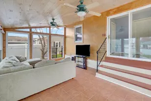 135 Nutmeg Cir, Chicopee, MA 01020 - Photo 19