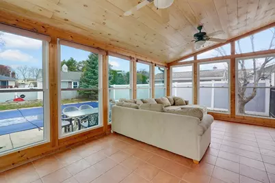 135 Nutmeg Cir, Chicopee, MA 01020 - Photo 21