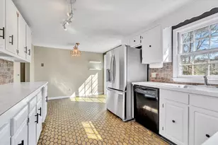 26 Rainbow Ln, Mashpee, MA 02649 - Photo 11