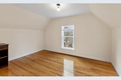 10 Columbus Ave, Saugus, MA 01906 - Photo 23