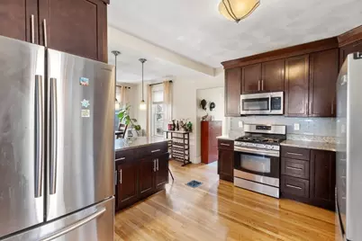 10 Columbus Ave, Saugus, MA 01906 - Photo 15