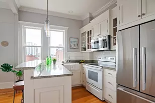 30 Pinckney St, Boston, MA 02114 - Photo 9