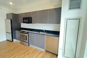 2 Earhart St, Cambridge, MA 02141 - Photo 5