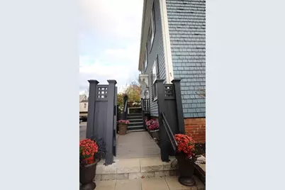 1 Hill St #1, Newburyport, MA 01950 - Photo 5