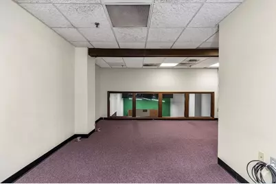 468 Essex St, Lawrence, MA 01840 - Photo 13