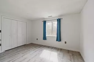 235 Oakland Ave, Methuen, MA 01844 - Photo 15