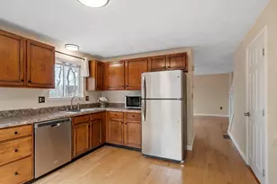 235 Oakland Ave, Methuen, MA 01844 - Photo 3