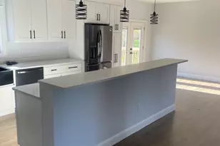 236 Elm St, East Bridgewater, MA 02333 - Photo 5