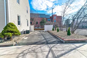 43 Tainter St, Medford, MA 02155 - Photo 31