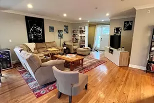 39 Selkirk Rd, Boston, MA 02135 - Photo 3