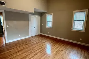 39 Selkirk Rd, Boston, MA 02135 - Photo 7