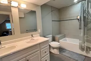 39 Selkirk Rd, Boston, MA 02135 - Photo 13