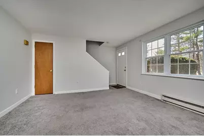 252 West St #13, Amherst, MA 01002 - Photo 3