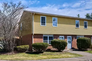 252 West St, Amherst, MA 01002 - Photo 1