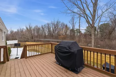 20 Jennifer Ln, Peabody, MA 01960 - Photo 9