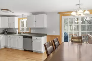 20 Jennifer Ln, Peabody, MA 01960 - Photo 3