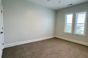 54 Falcon St, Boston, MA 02128 - Photo 9