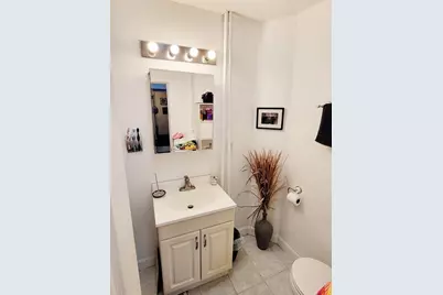 14 Montfern Ave #1L, Boston, MA 02135 - Photo 9