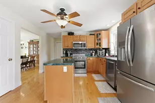 38 Foster Ct, Gardner, MA 01440 - Photo 5