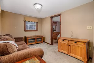 227 Log Cabin Rd, Ashby, MA 01431 - Photo 21