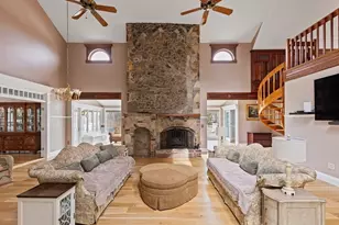 27 Old Upton Rd, Grafton, MA 01519 - Photo 17