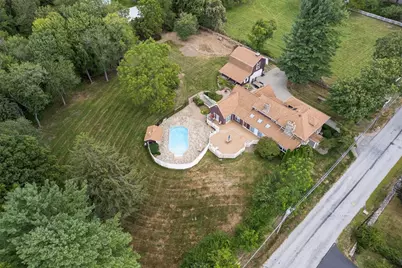 27 Old Upton Rd, Grafton, MA 01519 - Photo 9