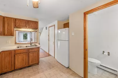 29-A Chilmark St, Worcester, MA 01604 - Photo 7