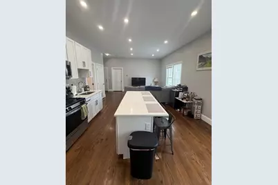 20 Mt Vernon St #2, Boston, MA 02125 - Photo 3