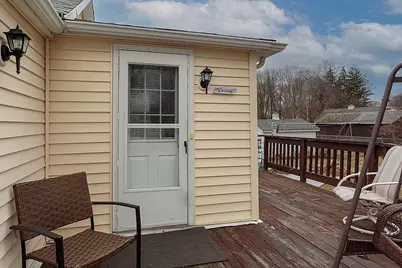 24 Laurel Ave, Wilmington, MA 01887 - Photo 9