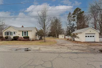 24 Laurel Ave, Wilmington, MA 01887 - Photo 7