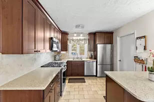 10 Emerson Way, Franklin, MA 02038 - Photo 7