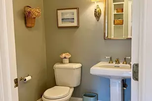 523 Old Westport Rd, Dartmouth, MA 02747 - Photo 23