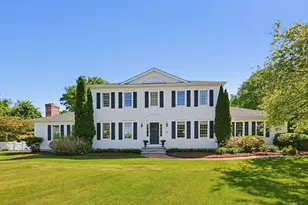 523 Old Westport Rd, Dartmouth, MA 02747 - Photo 1