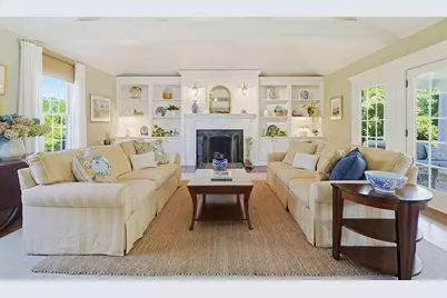 523 Old Westport Rd, Dartmouth, MA 02747 - Photo 15