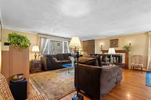 352 Taylor Rd, Stow, MA 01775 - Photo 5