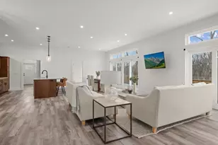 22 Woodbury St, Gloucester, MA 01930 - Photo 15