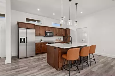 22 Woodbury St, Gloucester, MA 01930 - Photo 7