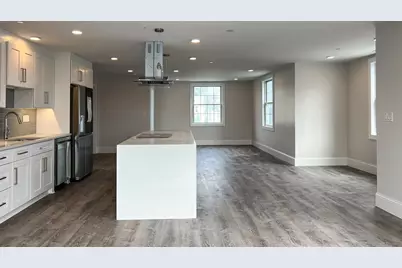 131 Cambridge St #A, Burlington, MA 01803 - Photo 3