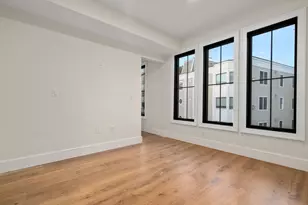 34 Vinton St, Boston, MA 02127 - Photo 11