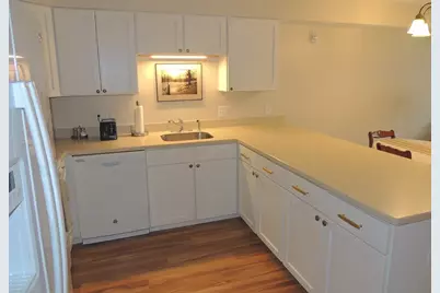 27 Greenleaves Drive #713, Amherst, MA 01002 - Photo 3