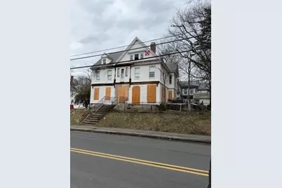 337 Beacon St, Lowell, MA 01850 - Photo 1
