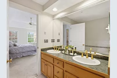 51 Colonial Ave, North Andover, MA 01845 - Photo 27