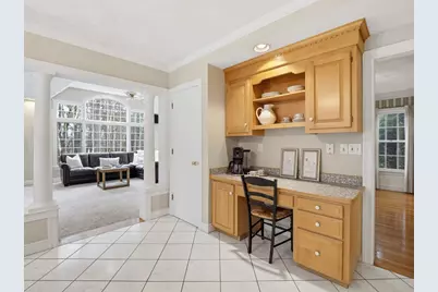 51 Colonial Ave, North Andover, MA 01845 - Photo 9