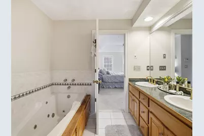 51 Colonial Ave, North Andover, MA 01845 - Photo 29