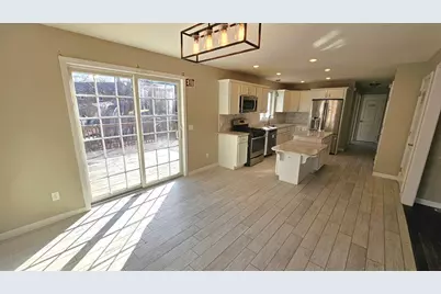 175 Fiberloid, Springfield, MA 01151 - Photo 9