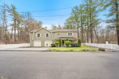 14 Meade Rd, North Reading, MA 01864 - Photo 3